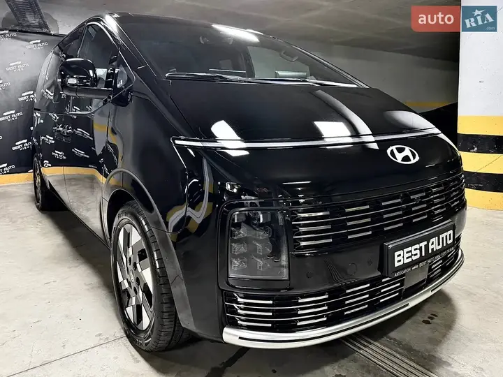 Hyundai Staria 2026 photo 5