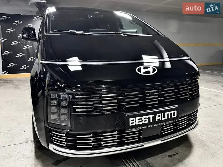 Hyundai Staria 2026 photo 4