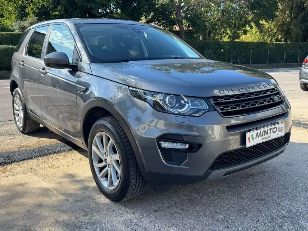 Land Rover Discovery Sport 2018 photo 4