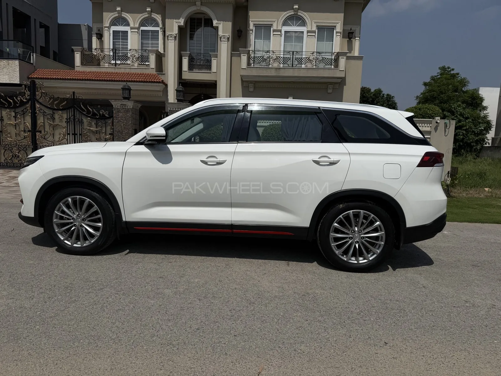 Changan Oshan X7