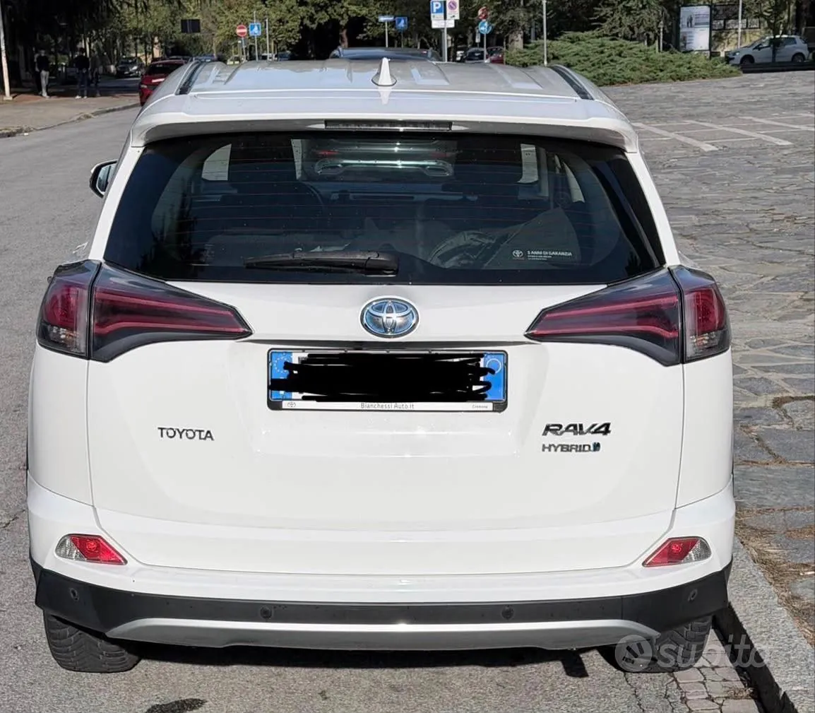 Toyota Rav4 2016 photo 5