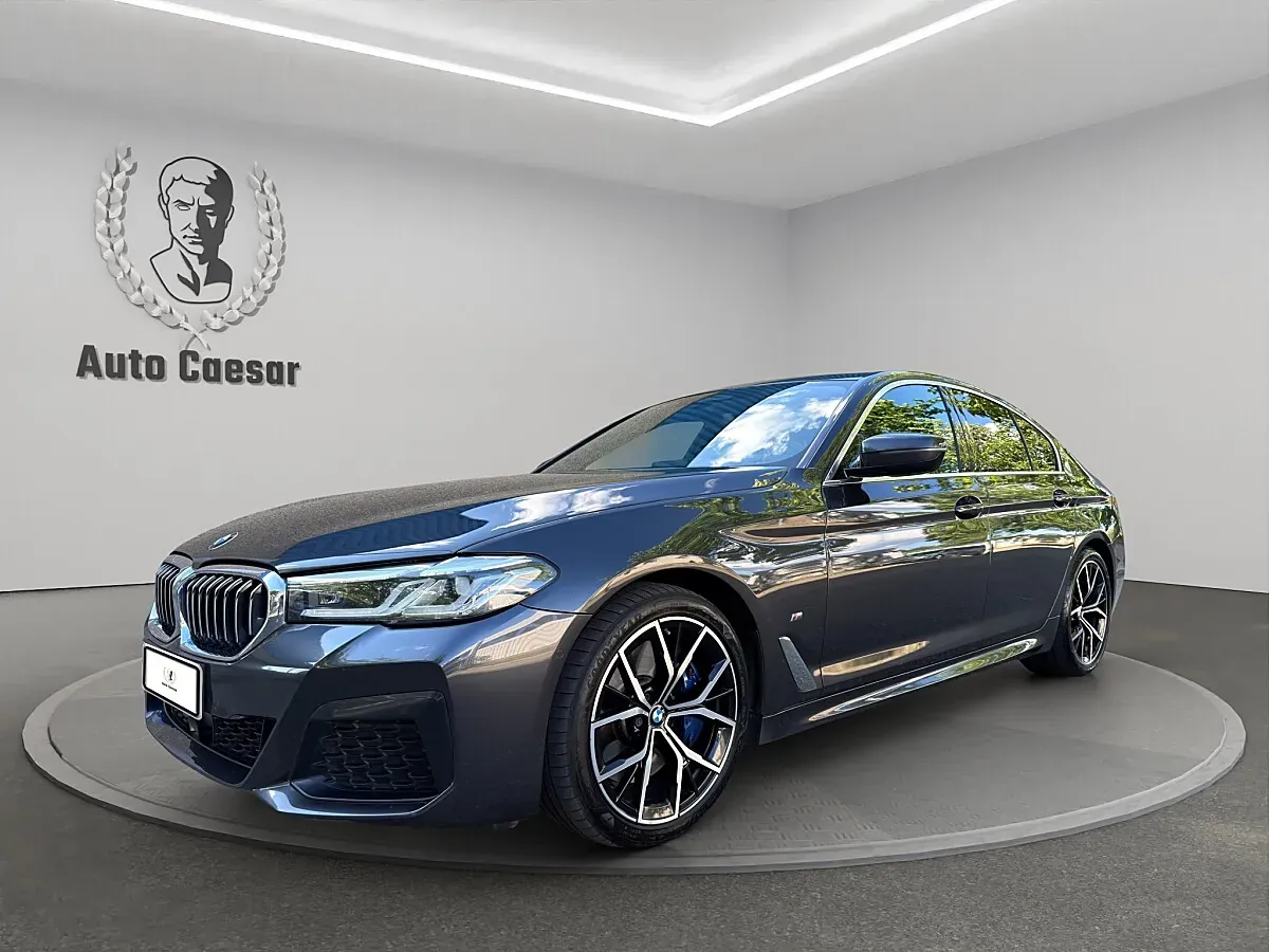 BMW 5 Series 2020 photo 2