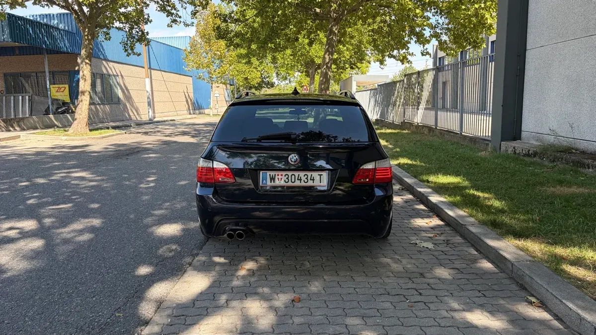 BMW 5 Series 2005 photo 3