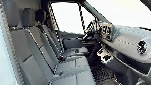 Mercedes-Benz Sprinter 317 2023 photo 3
