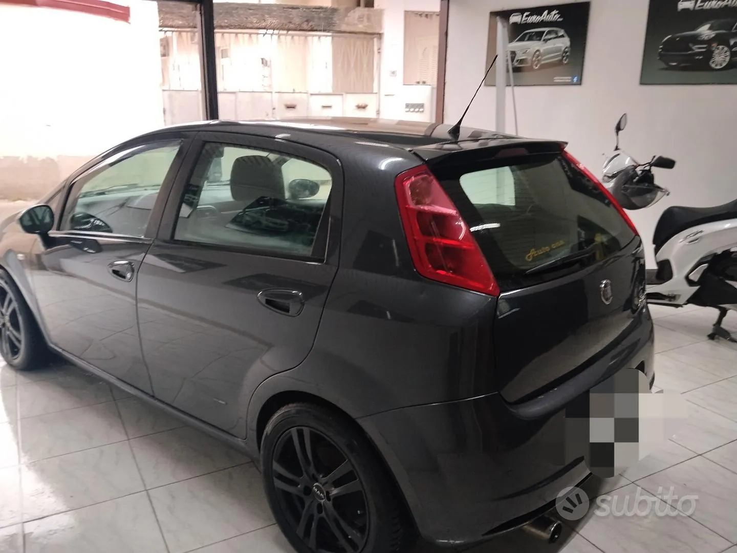 Fiat Grande Punto 2007 photo 5