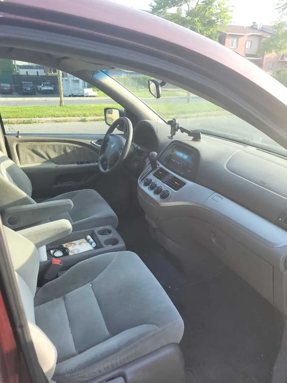Honda Odyssey 2010 photo 3