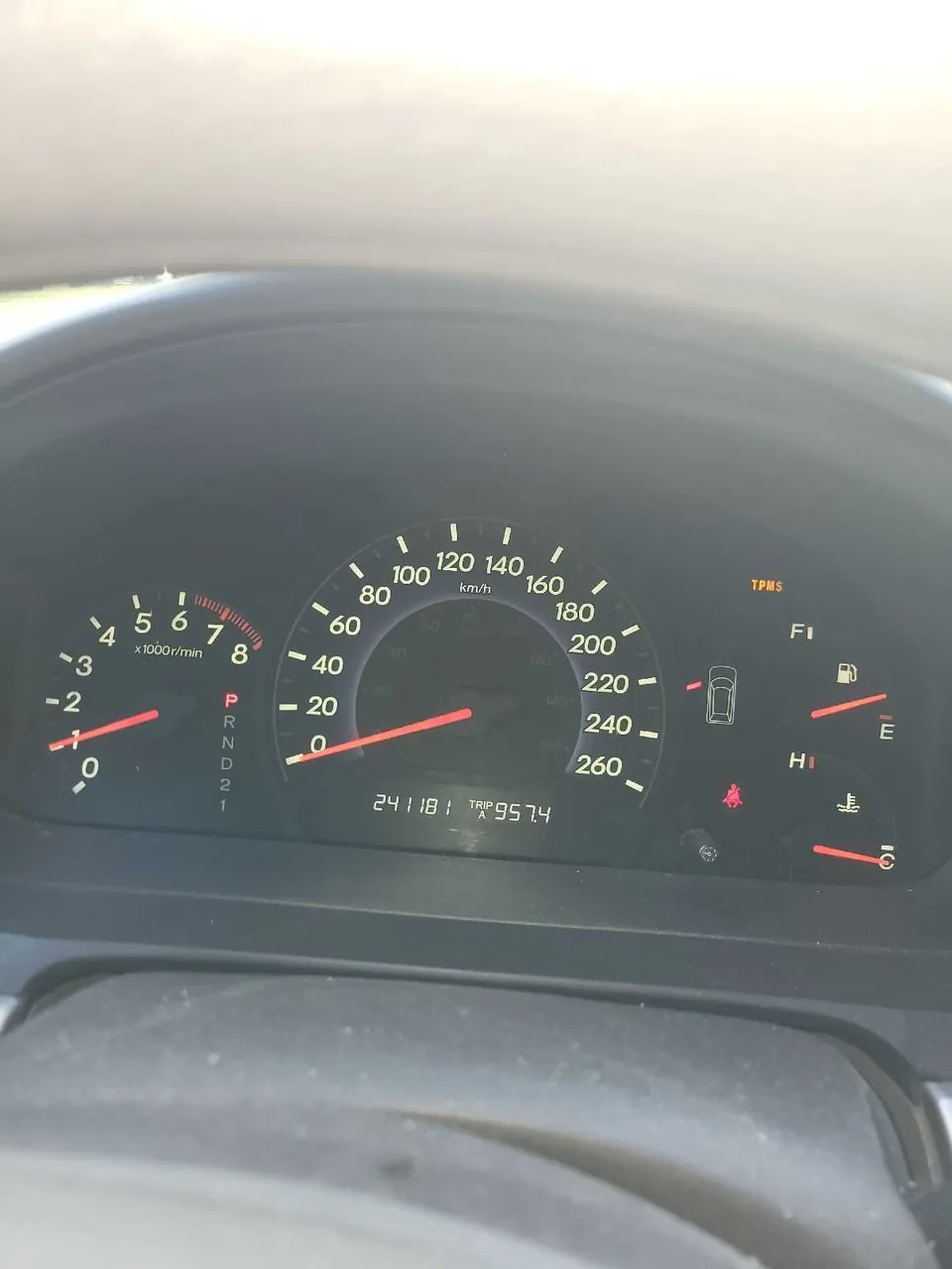 Honda Odyssey 2010 photo 2