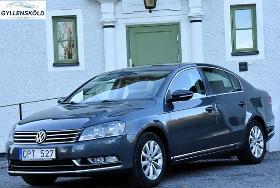 Volkswagen Passat 2012 photo 4