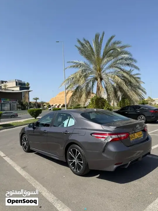 Toyota Camry 2020 photo 3