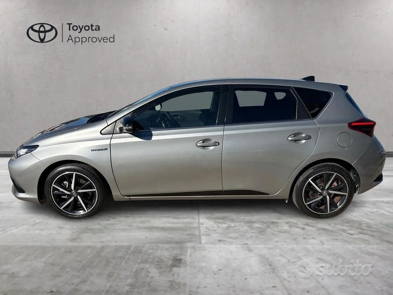 Toyota Auris 2018 photo 3