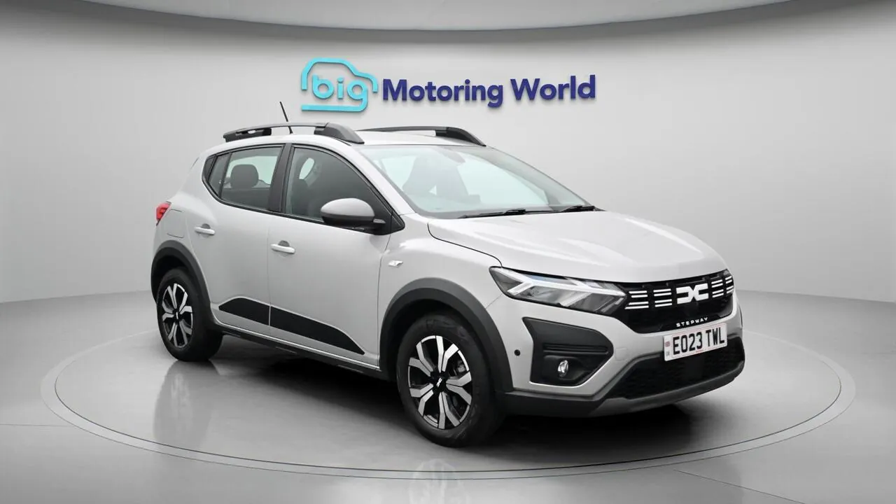 Dacia Sandero Stepway 2023 photo 2