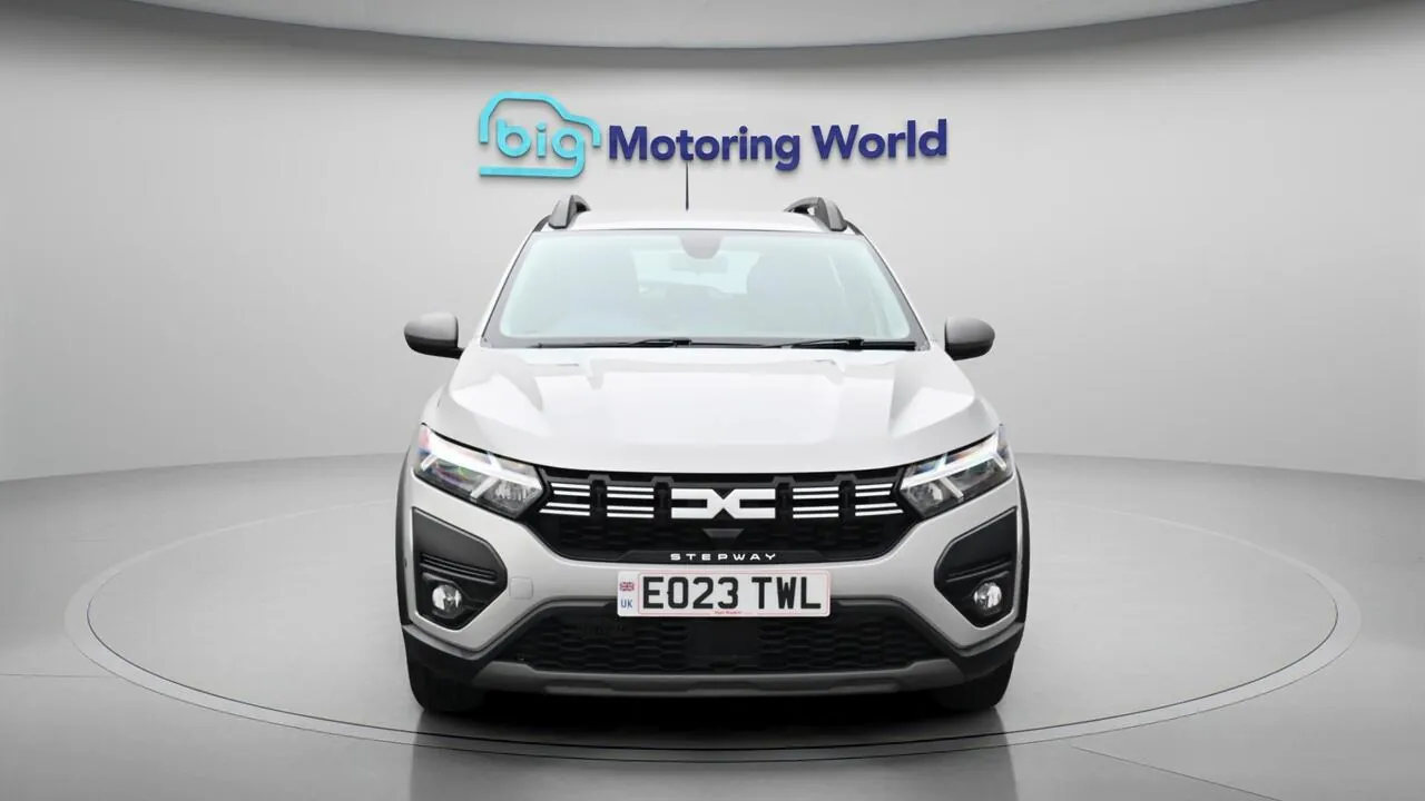 Dacia Sandero Stepway 2023 photo 3