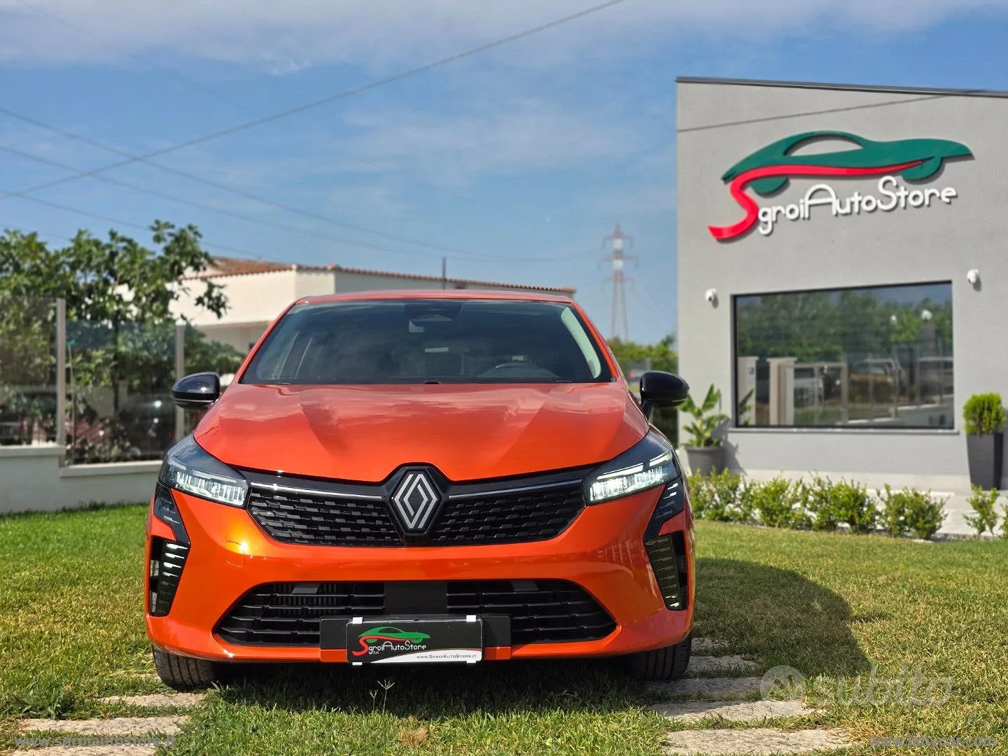 Renault Clio 2024 photo 2