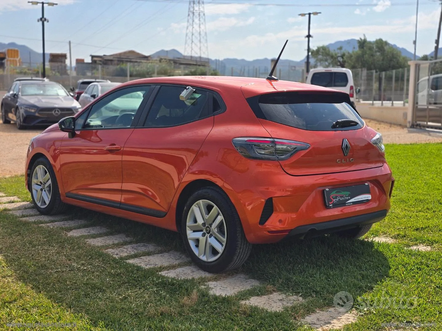 Renault Clio 2024 photo 4