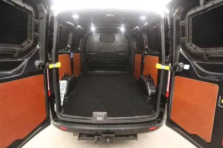 Ford Transit Custom 2020 photo 3