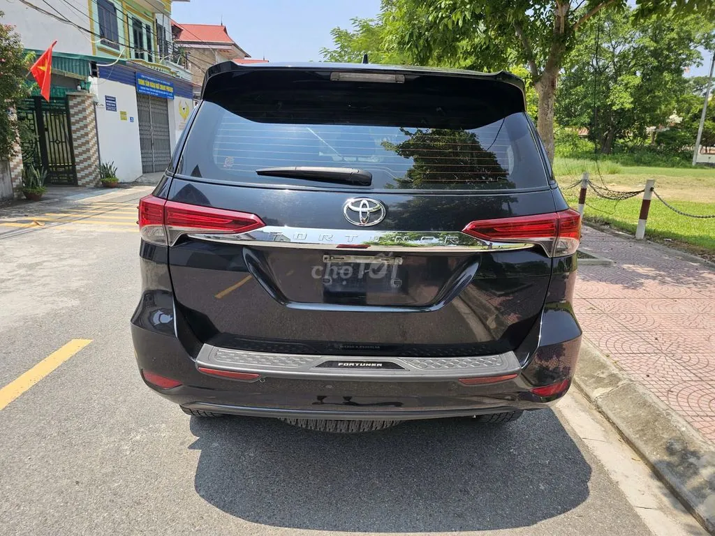 Toyota Fortuner 2021 photo 4