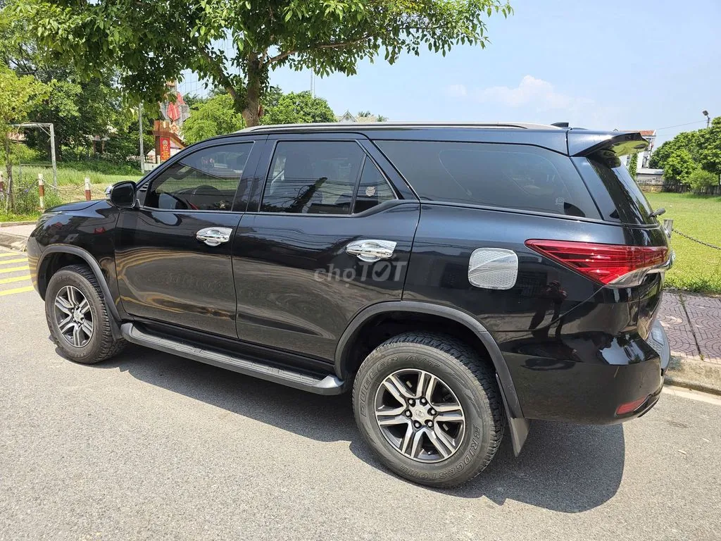 Toyota Fortuner 2021 photo 3