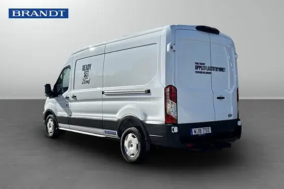 Ford Transit 2026 photo 2