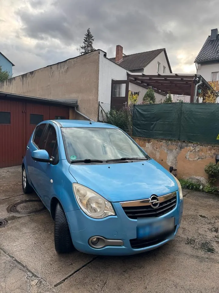 Opel Agila