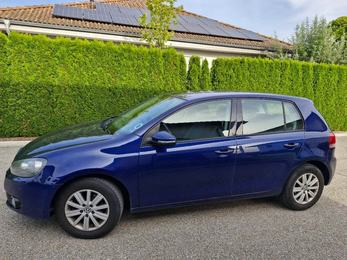 Volkswagen Golf 2012 photo 3