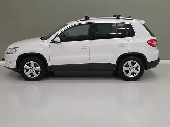 Volkswagen Tiguan 2011 photo 2