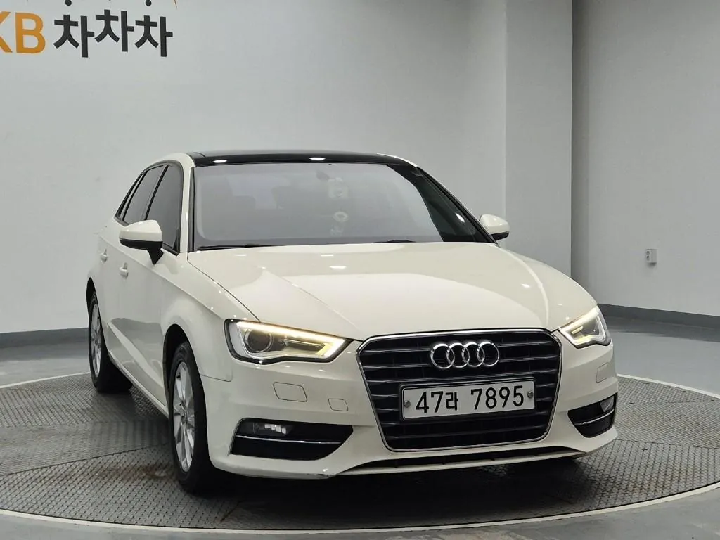 Audi A3 2015 photo 4
