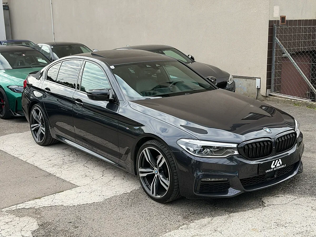 BMW 5 Series 2018 photo 2