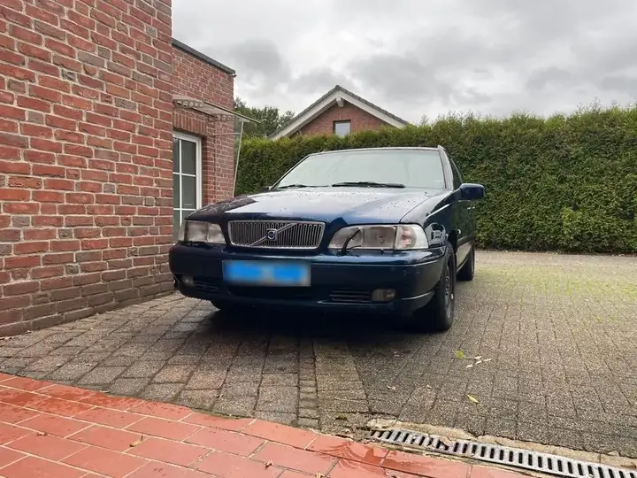 Volvo V70