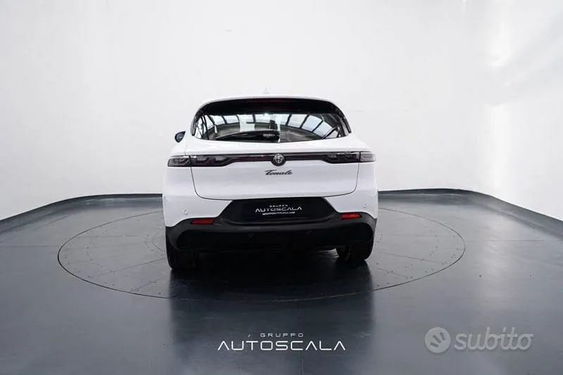 Alfa Romeo Tonale 2023 photo 5