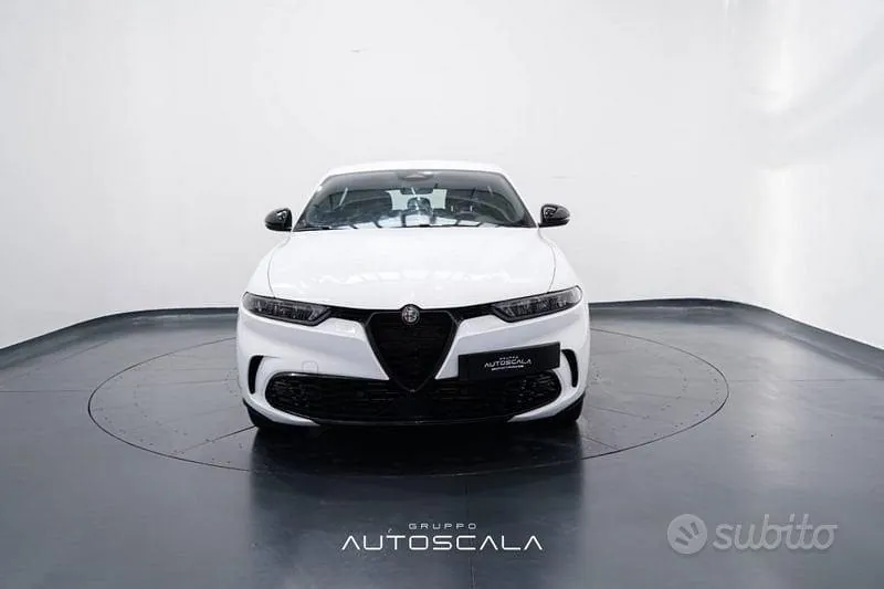 Alfa Romeo Tonale 2023 photo 2