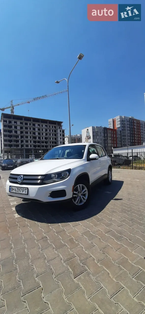 Volkswagen Tiguan 2011 photo 3