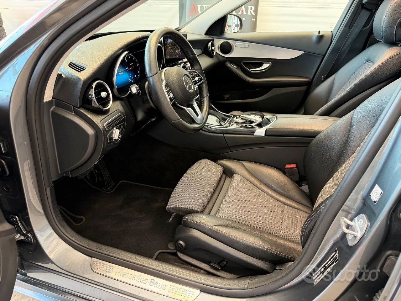 Mercedes-Benz C 220 2019 photo 3