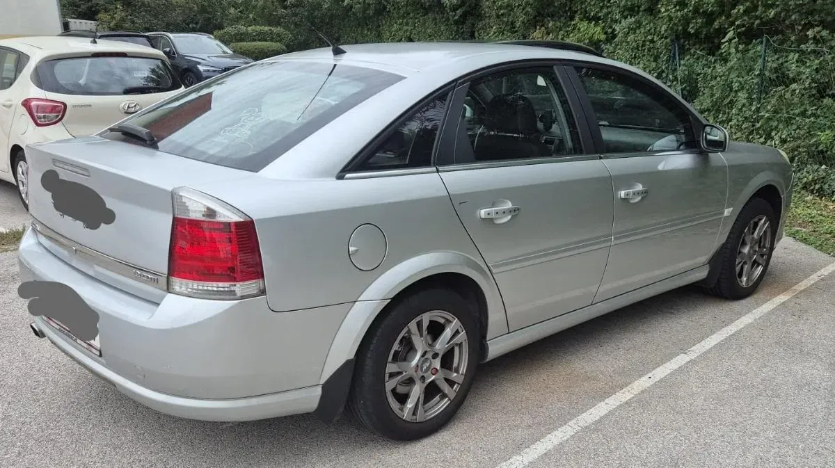 Opel Vectra