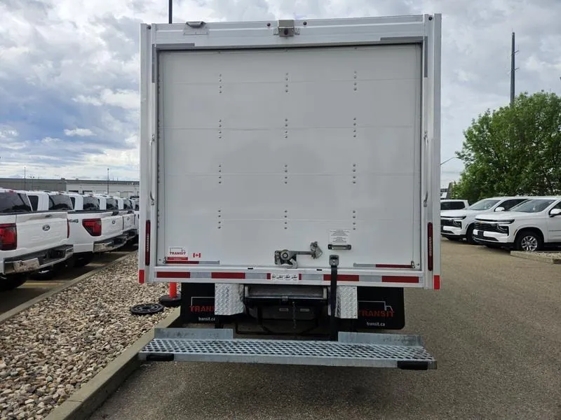 Ford E-Series 2025 photo 4