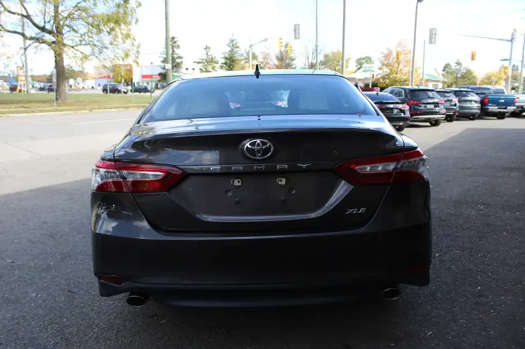 Toyota Camry 2018 photo 4