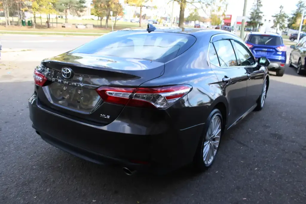 Toyota Camry 2018 photo 5