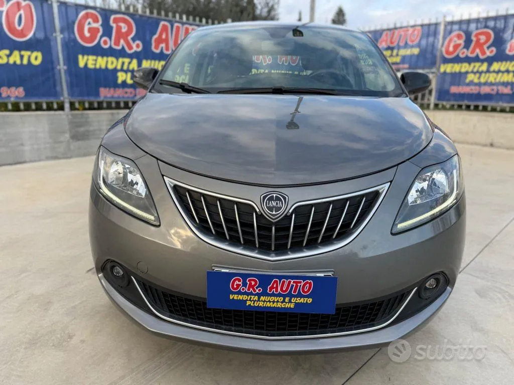 Lancia Ypsilon 2022 photo 2