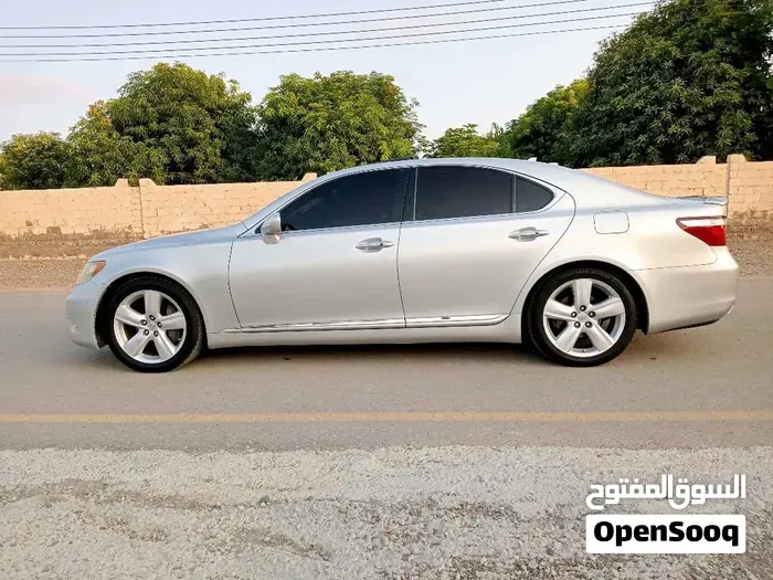 Lexus Ls 460 2008 photo 2