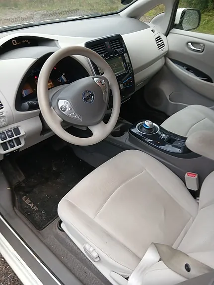 Nissan Leaf 2013 photo 5