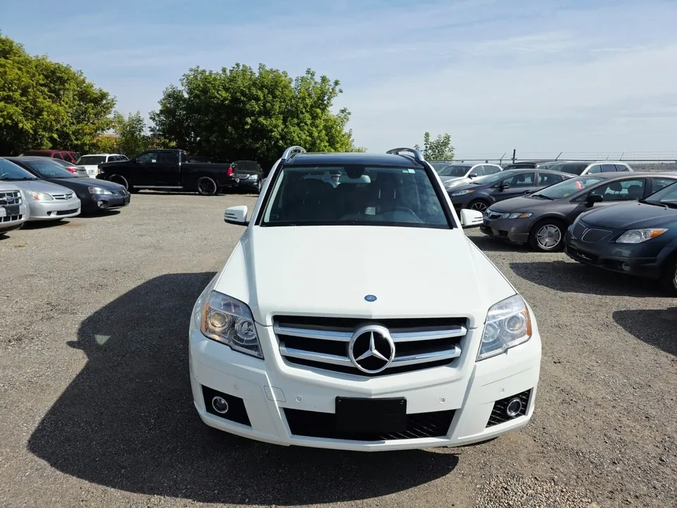 Mercedes-Benz Glk Class 2010 photo 2