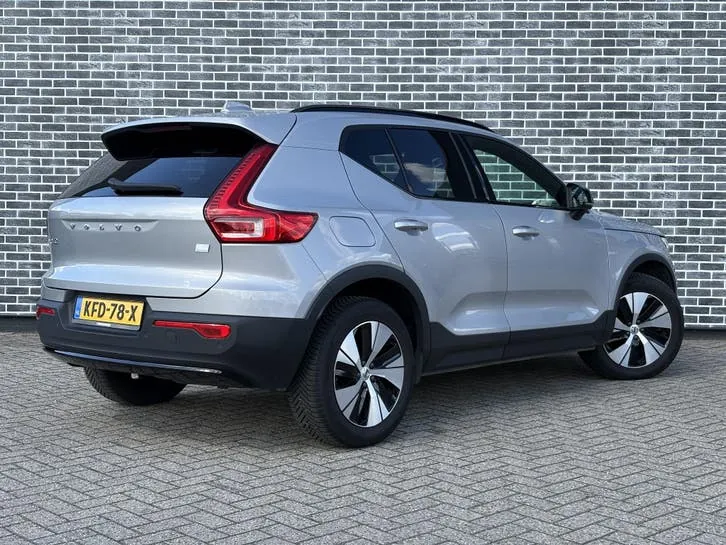 Volvo Xc40 2023 photo 3