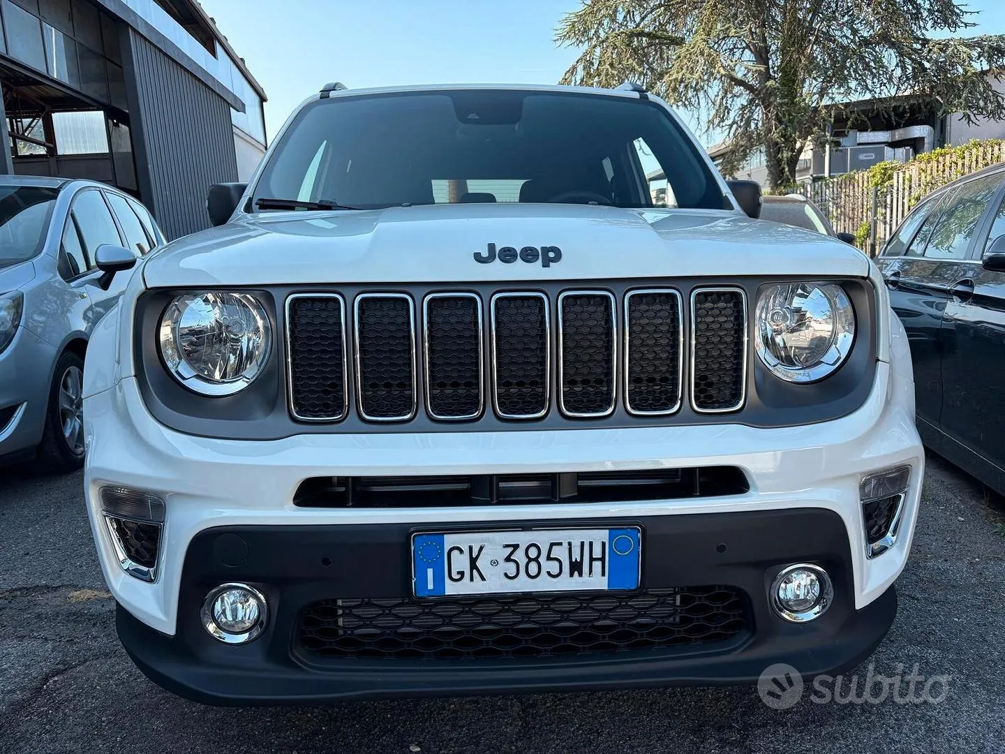 Jeep Renegade 2022 photo 2
