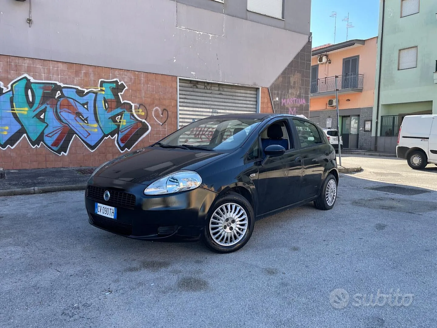 Fiat Grande Punto 2006 photo 2