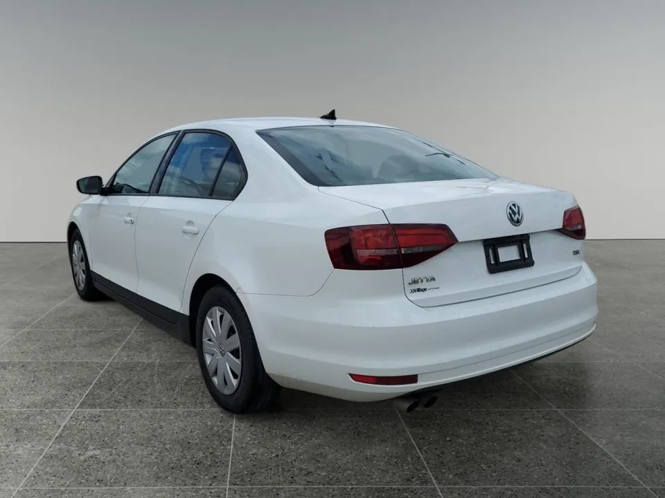 Volkswagen Jetta 2016 photo 3