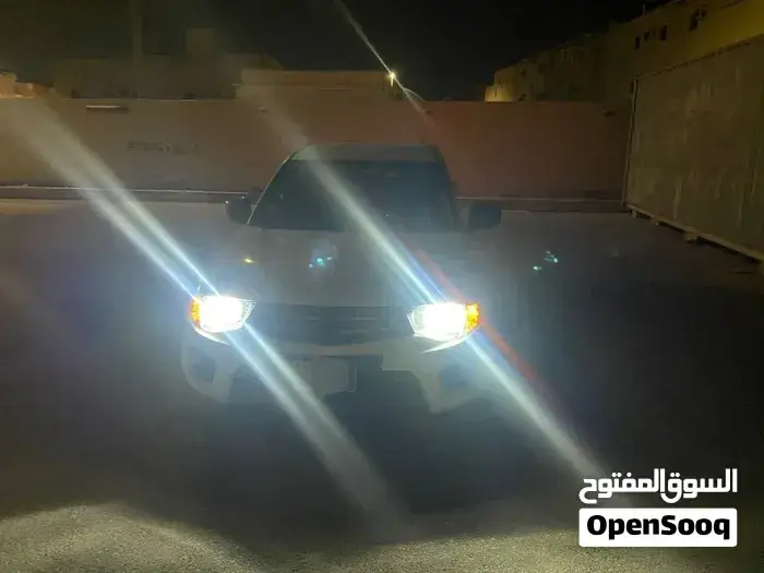 Mitsubishi L200 2010 photo 4