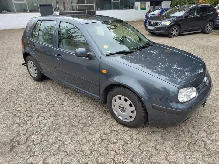Volkswagen Golf 4