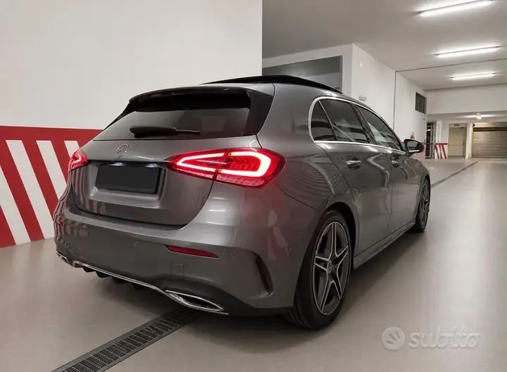 Mercedes-Benz C-Class 2019 photo 2