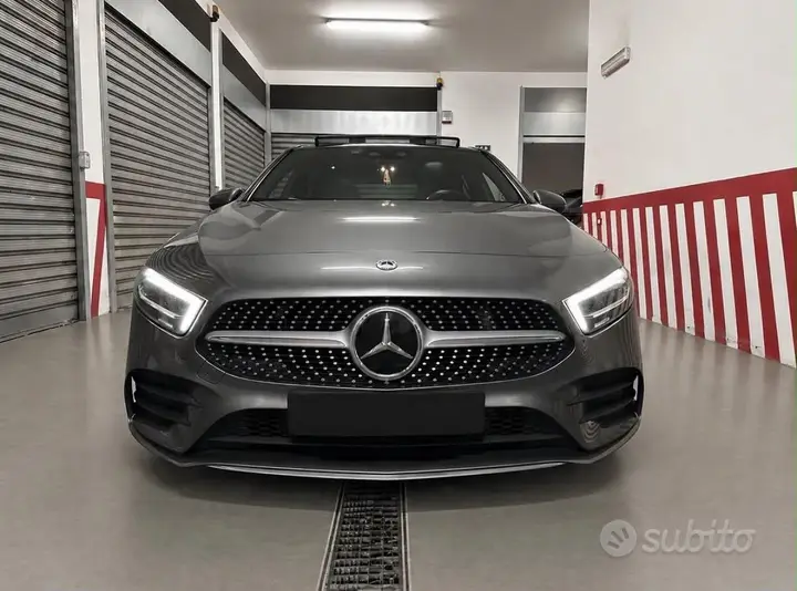 Mercedes-Benz C-Class 2019 photo 5