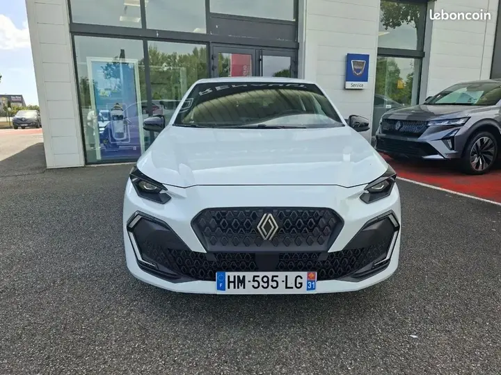 Renault Clio 2026 photo 2