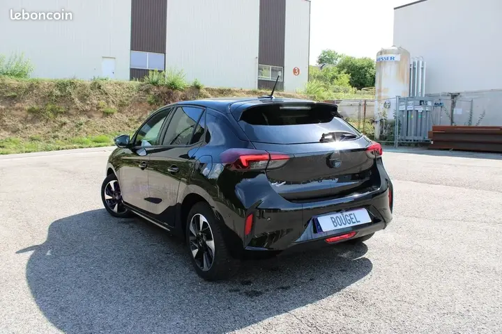 Opel Corsa 2024 photo 3